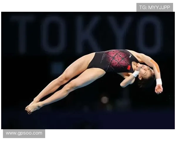 从惊心动魄到优雅入水探秘跳水运动员背后的力量与艺术