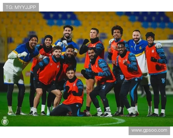 广州极限运动队战术解析：如何在阵地战中取得优势与胜利