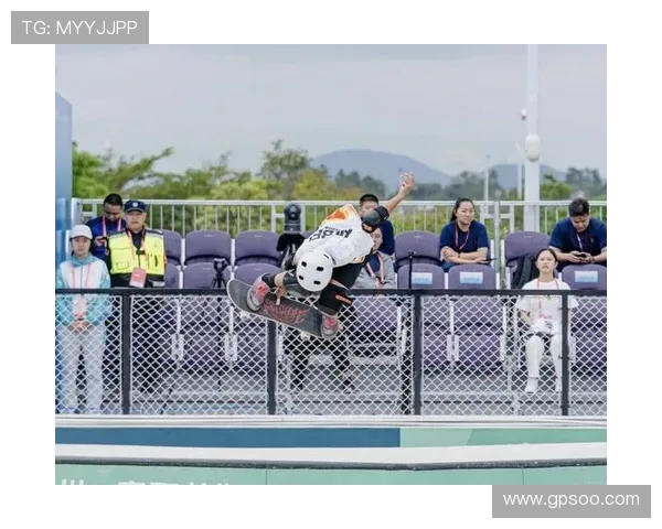 武汉攀岩队在滑板精英赛中的默契配合与精彩表现分析