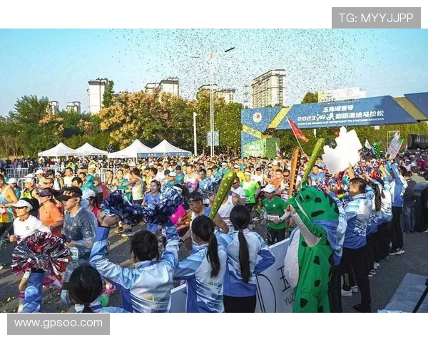 武汉城市马拉松精彩点评极限运动队默契配合展现团队精神与竞技魅力