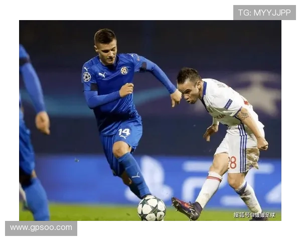 克卢日与萨迪纳摩的激烈对决揭示了足球战术的精彩与魅力